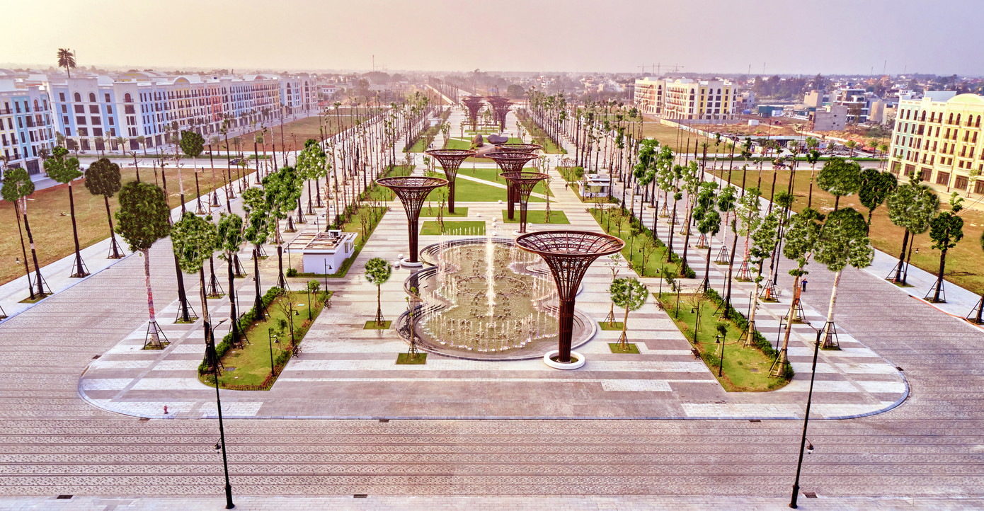 Toàn cảnh quảng trường biển Sầm Sơn Toàn cảnh quảng trường biển Sầm Sơn