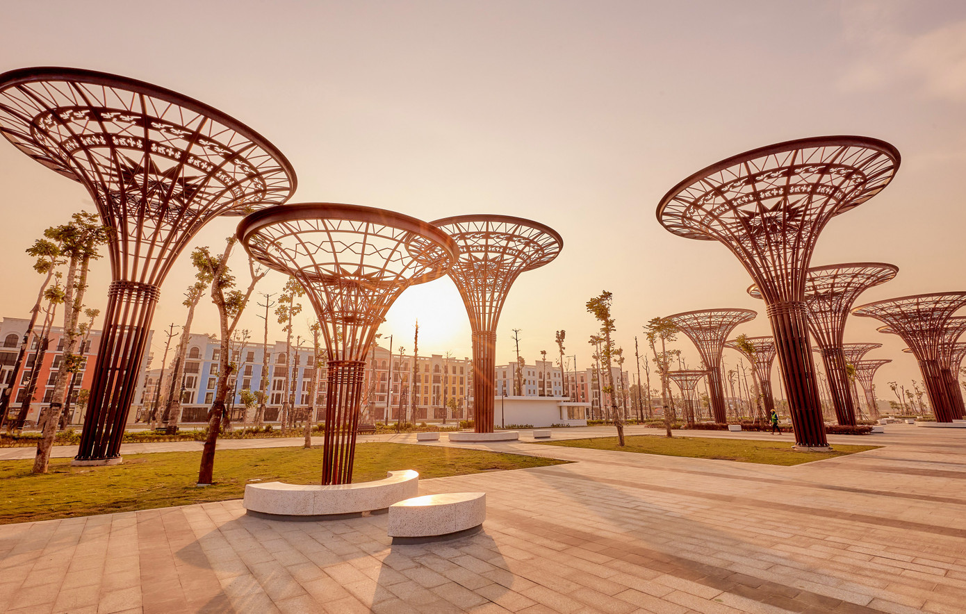 Hệ thống cây trang trí hình trống đồng Hệ thống cây trang trí hình trống đồng