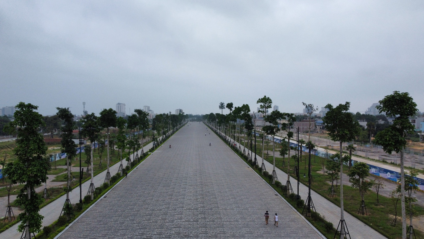 Mặt đường quảng trường biển được lát đá cubic có nguồn gốc tự nhiên Mặt đường quảng trường biển được lát đá cubic có nguồn gốc tự nhiên