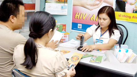 Khám sức khỏe tiền hôn nhân là việc cần thiết trước khi kết hôn. Ảnh: ĐCS. Khám sức khỏe tiền hôn nhân là việc cần thiết trước khi kết hôn (Ảnh: ĐCS)