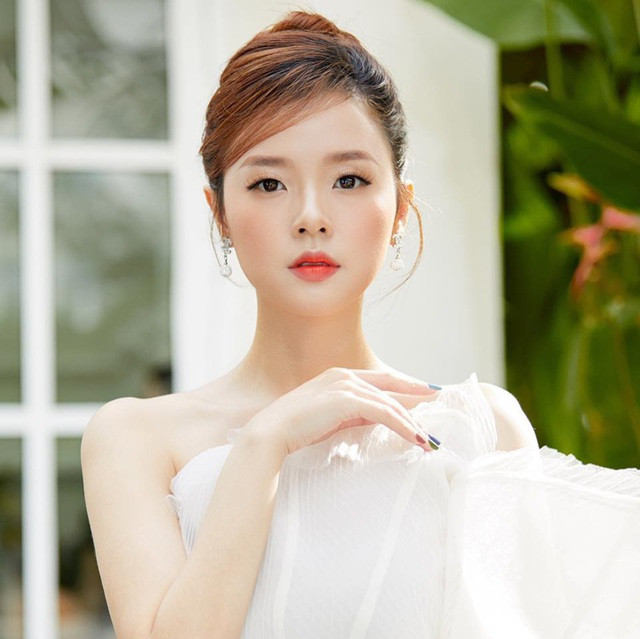 Hot girl Midu làm giảng viên, sinh viên thầm mến vì đẹp và trẻ trung ảnh 3