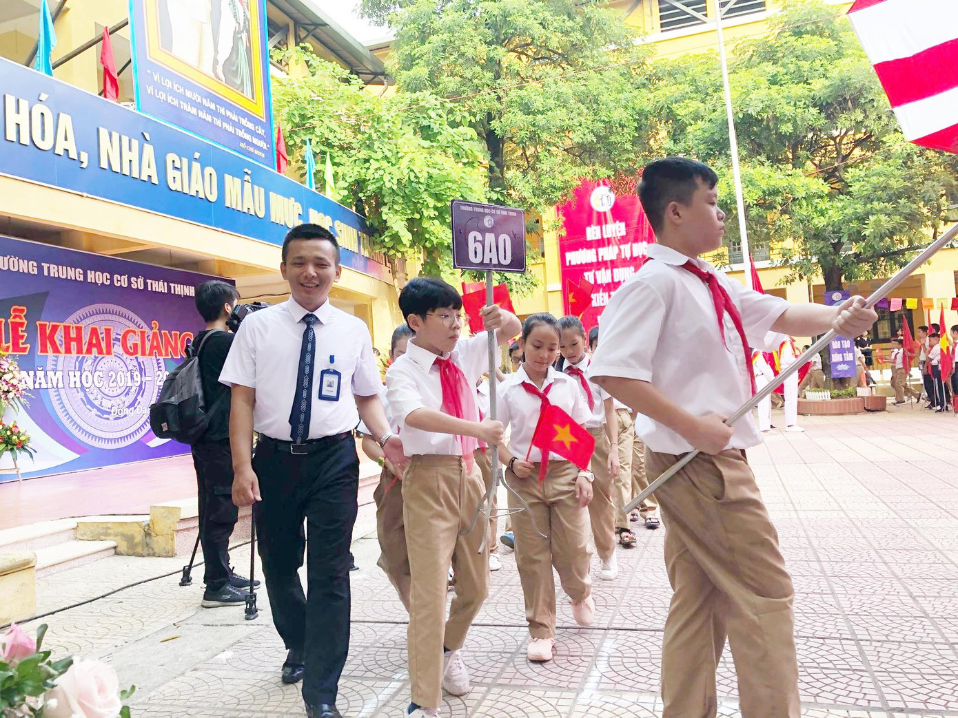 Sáng 5/9, hơn 22 triệu học sinh cả nước hân hoan đón ngày khai giảng ảnh 86