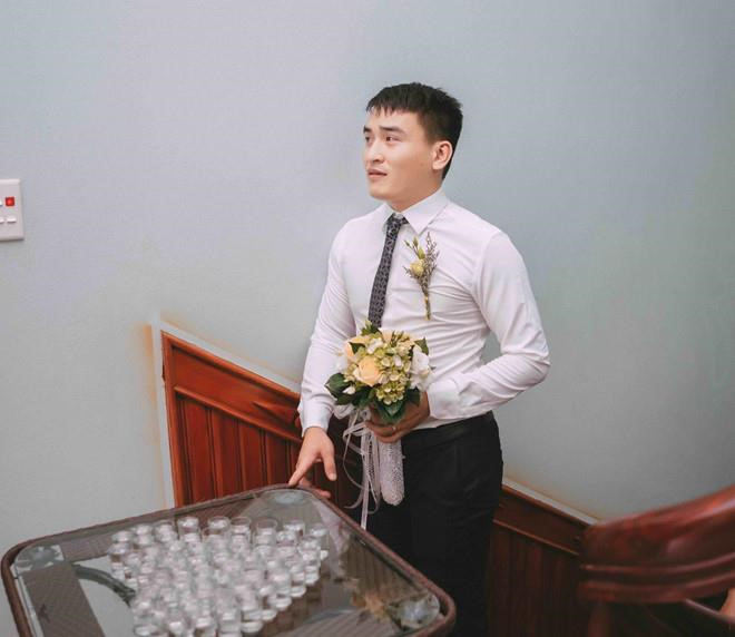 Uống 100 quả dừa khi đi hỏi vợ và loạt thử thách trong ngày cưới ảnh 3