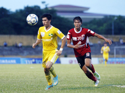 Lê Công Vinh chia tay SLNA để lần thứ hai xuất ngoại thi đấu. ảnh: VSI