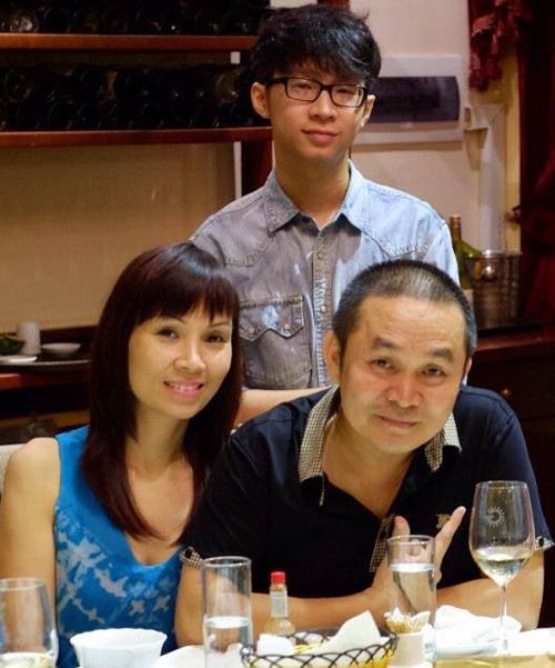 Danh hài Xuân Hinh: 'Lơ mơ là vợ đuổi ra khỏi nhà' ảnh 2