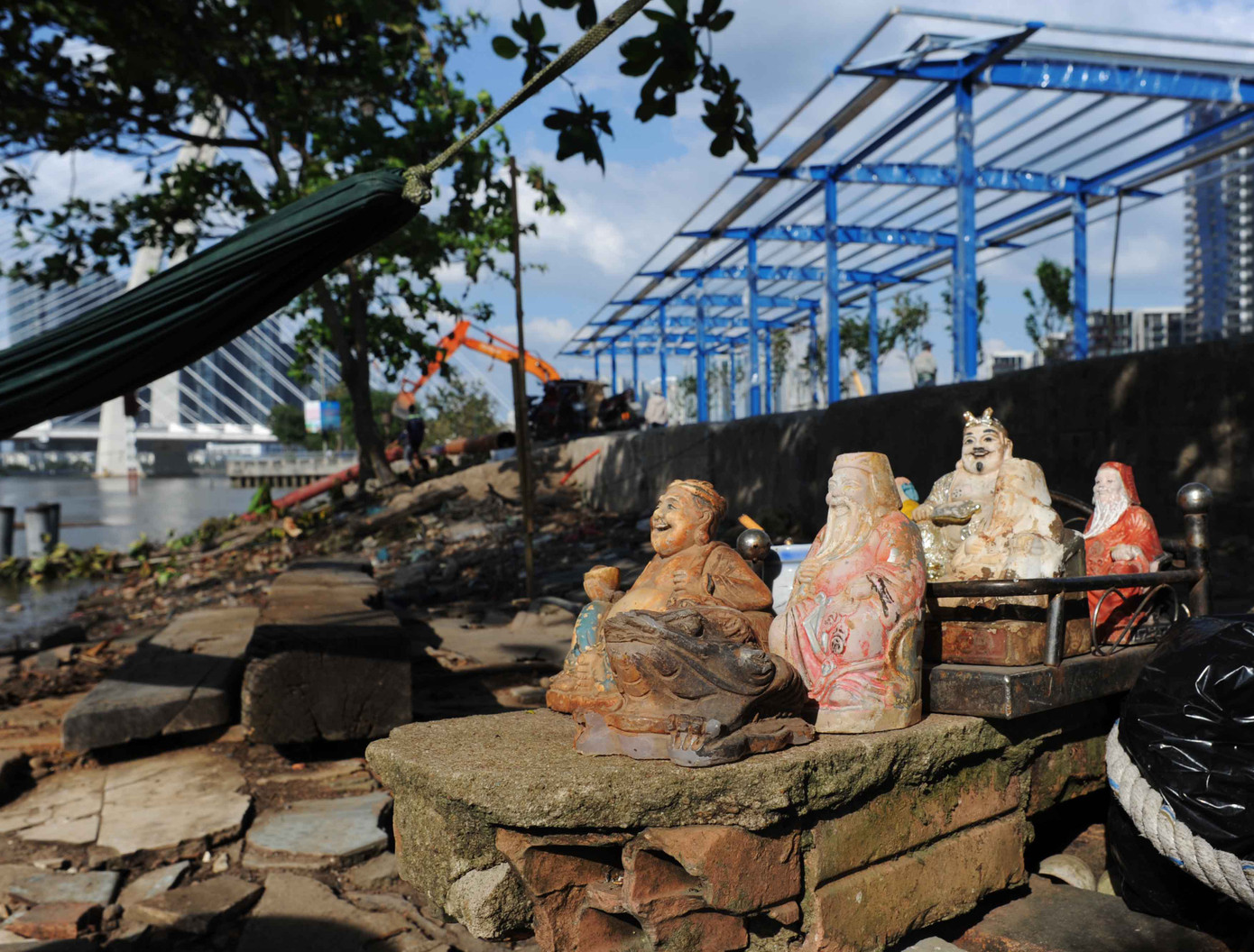 Hình hài một bến phà Thủ Thiêm mới đang dần hiện ra Hình hài một bến phà Thủ Thiêm mới đang dần hiện ra