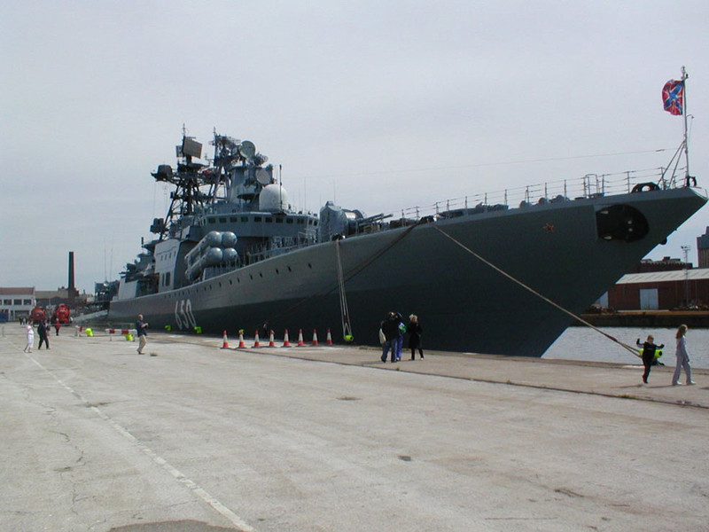 Khinh hạm Nga viếng thăm Liverpool (Anh). Khinh hạm Nga viếng thăm Liverpool (Anh)