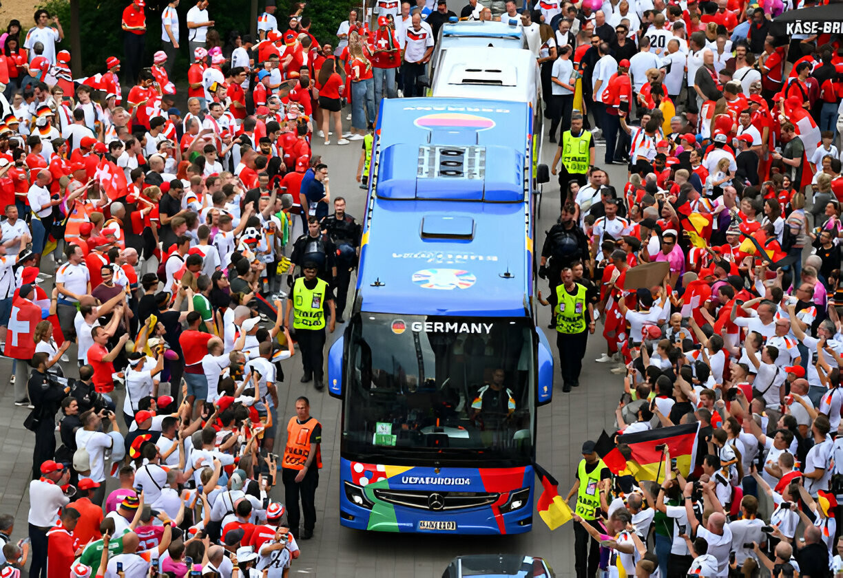 Gỡ hòa phút bù giờ, Đức hú vía giữ lại ngôi đầu bảng A trước Thụy Sỹ ảnh 7 Gỡ hòa phút bù giờ, Đức hú vía giữ lại ngôi đầu bảng A trước Thụy Sỹ ảnh 7