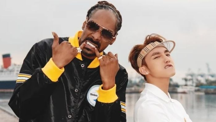 Sơn Tùng trong lần kết hợp với Snoop Dogg.