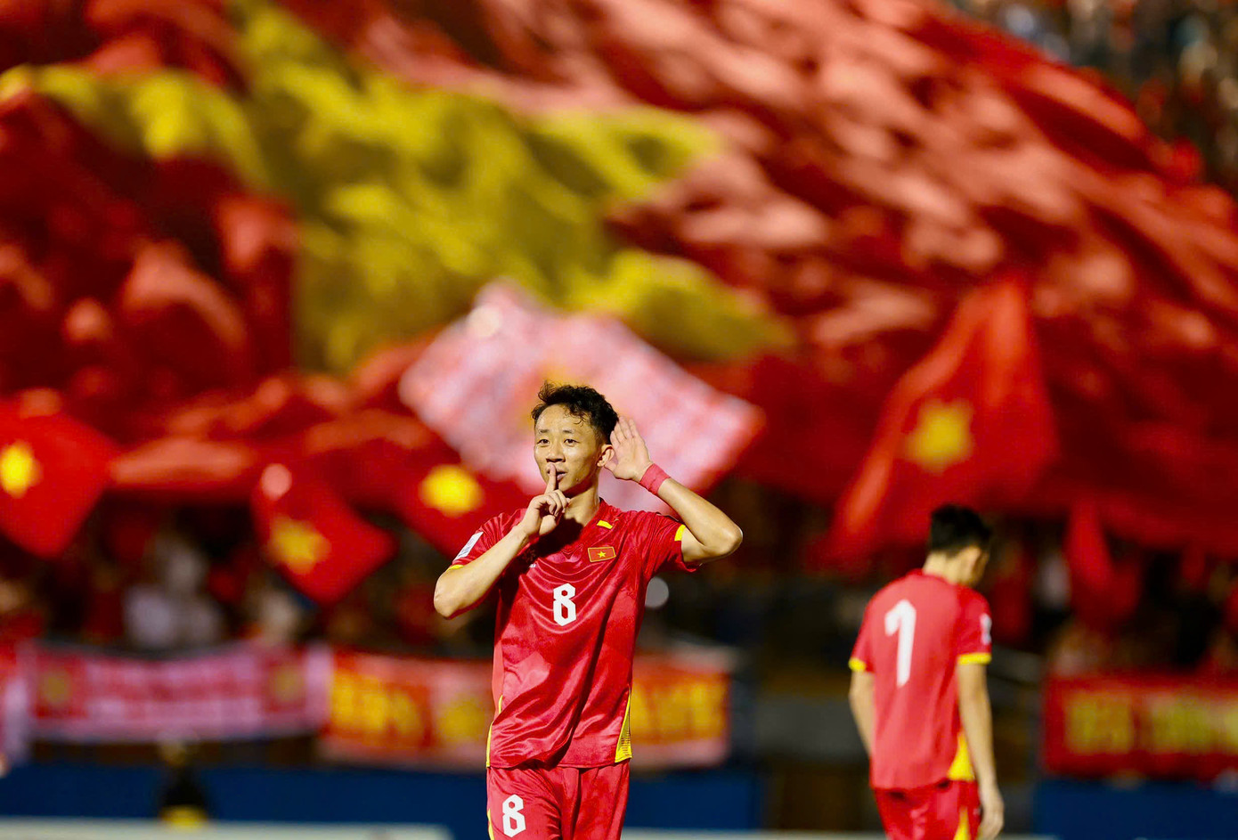 Đội tuyển Việt Nam đại phá Lào ảnh 13