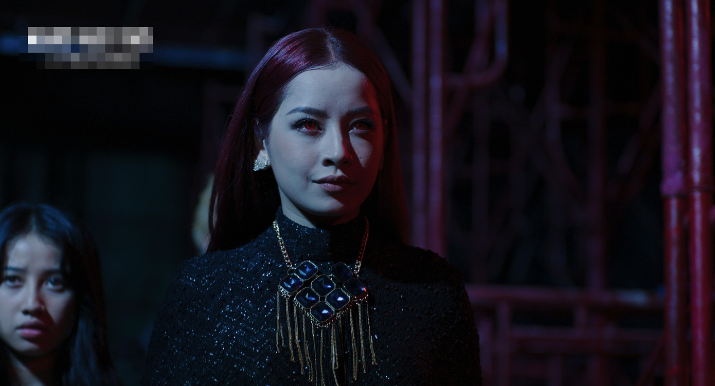 Tạo hình của Chi Pu trong phim về ma cà rồng. Ảnh: ĐPCC. Tạo hình của Chi Pu trong phim về ma cà rồng. Ảnh: ĐPCC.