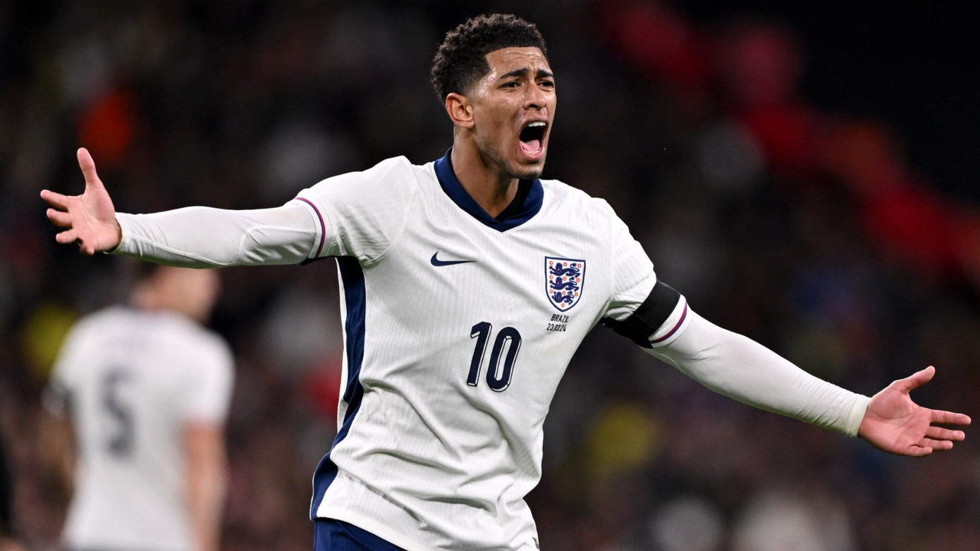 Jude Bellingham (Anh): Sau một mùa tỏa sáng tại Real Madrid, giá trị của Bellingham tăng thêm 60 triệu euro. Bellingham hợp cùng Rice và một trong 3 cái tên Mainoo/Arnold/Gallagher tạo nên tuyến tiền vệ có giá trị đắt nhất tại EURO 2024.