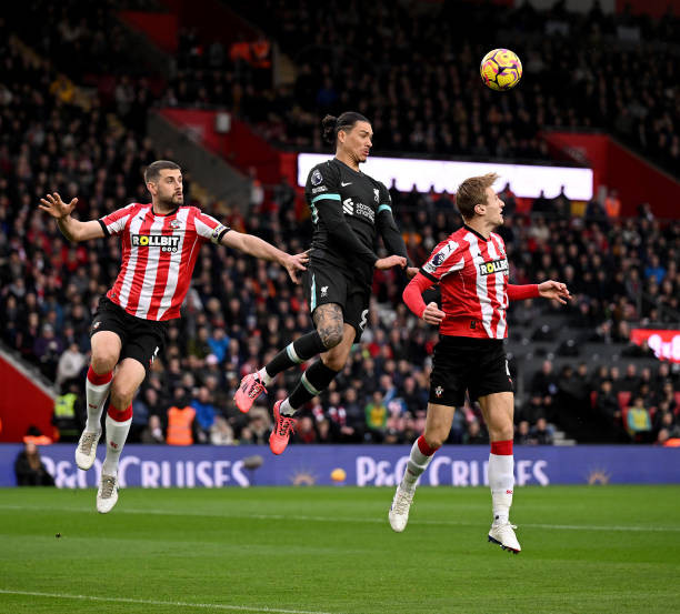 Liverpool thắng Southampton nhờ cú 'đúp' của Salah ảnh 7 Liverpool thắng Southampton nhờ cú 'đúp' của Salah ảnh 7