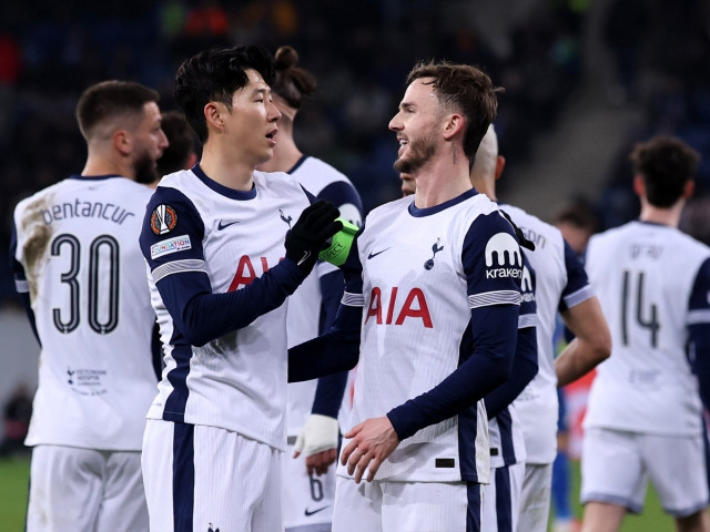 Khủng hoảng chấn thương đang nhấn chìm Tottenham.