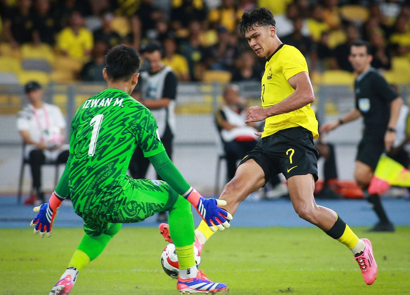 Singapore giành vé vào bán kết ASEAN Cup 2024 ảnh 18