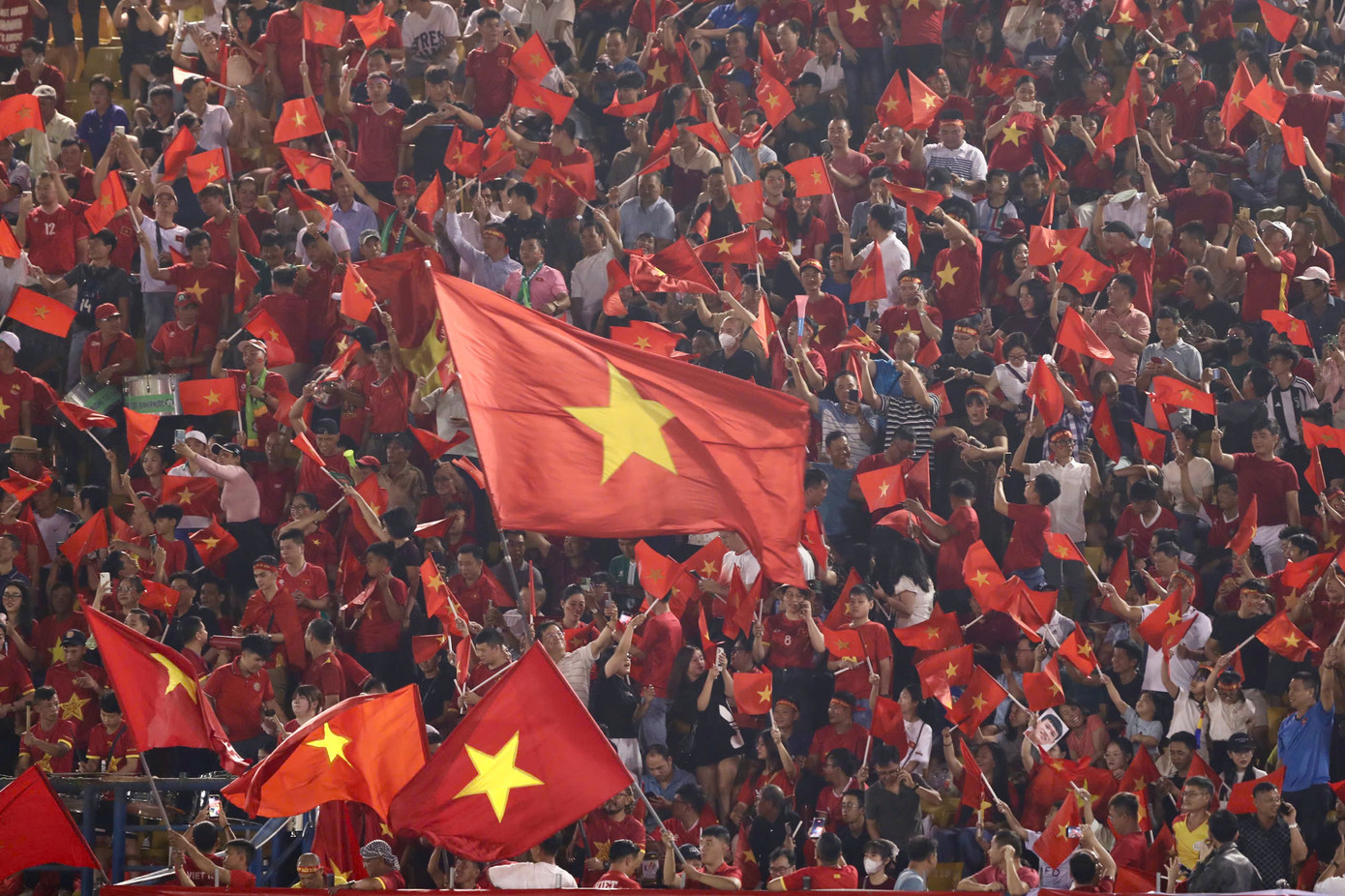 Đội tuyển Việt Nam đại phá Lào ảnh 14