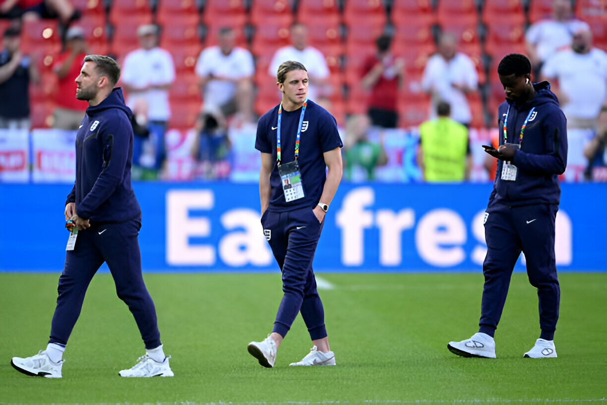  Slovenia ăn mừng khi cầm hoà Anh ảnh 9