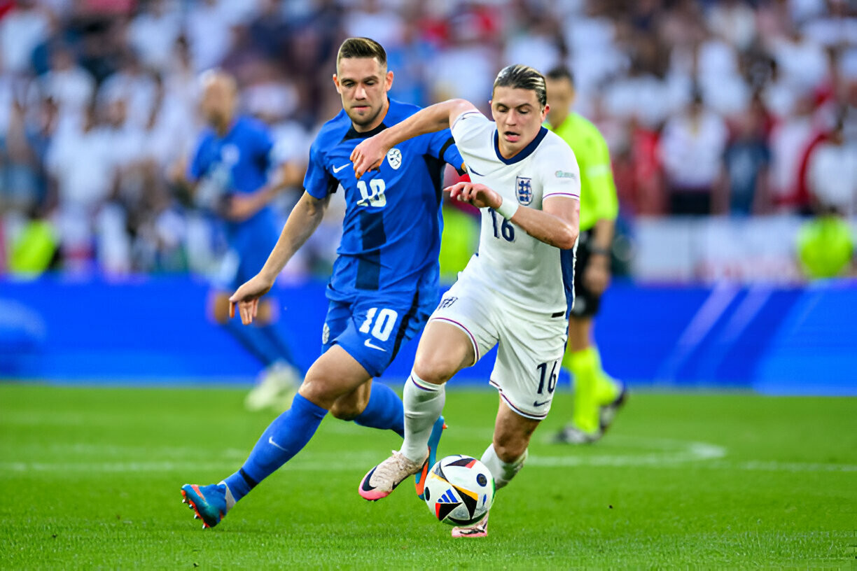  Slovenia ăn mừng khi cầm hoà Anh ảnh 15