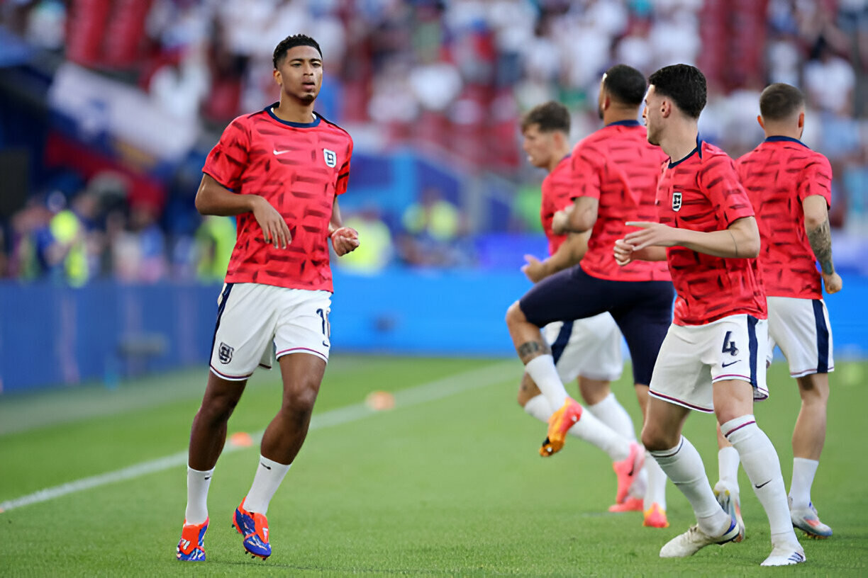  Slovenia ăn mừng khi cầm hoà Anh ảnh 10