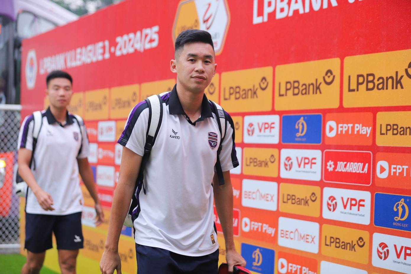 SLNA trắng tay trên sân Bình Dương, nguy cơ để SHB Đà Nẵng bám đuổi ảnh 5