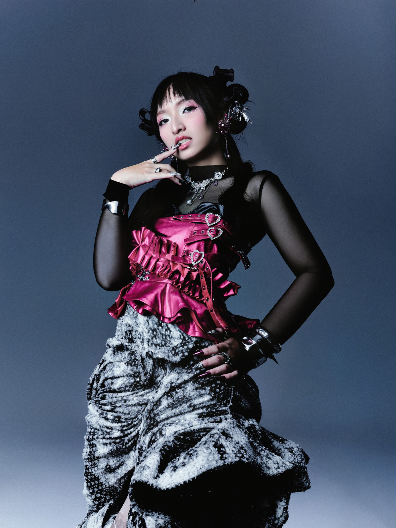 Đào Tử A1J hát và rap linh hoạt. Đặc biệt, khả năng rap của giọng ca sinh năm 1999 gây ấn tượng ở chuyển flow và đi giai điệu.