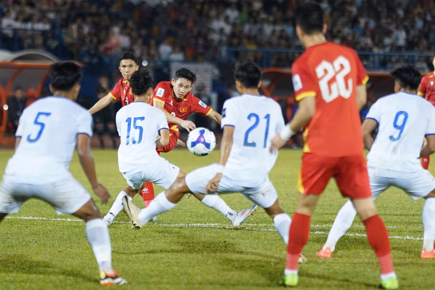 Đội tuyển Việt Nam đại phá Lào ảnh 27