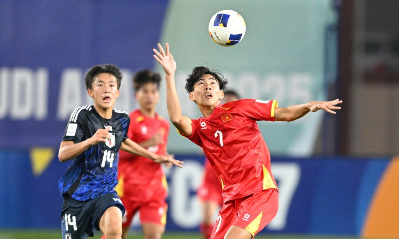 U17 Việt Nam chơi kiên cường trước U17 Nhật Bản. Ảnh: AFC.