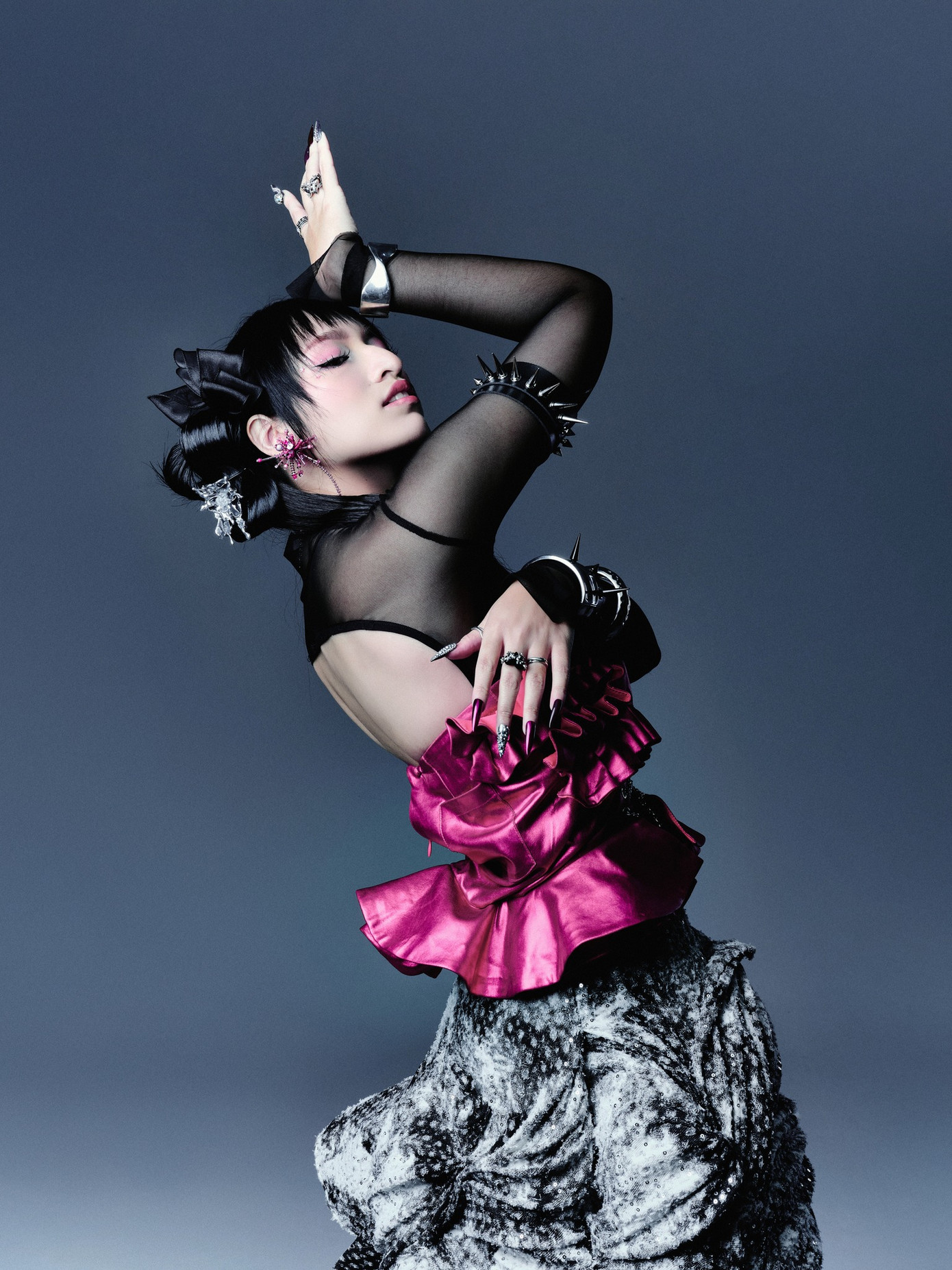 Đào Tử A1J hát và rap linh hoạt. Đặc biệt, khả năng rap của giọng ca sinh năm 1999 gây ấn tượng ở chuyển flow và đi giai điệu.