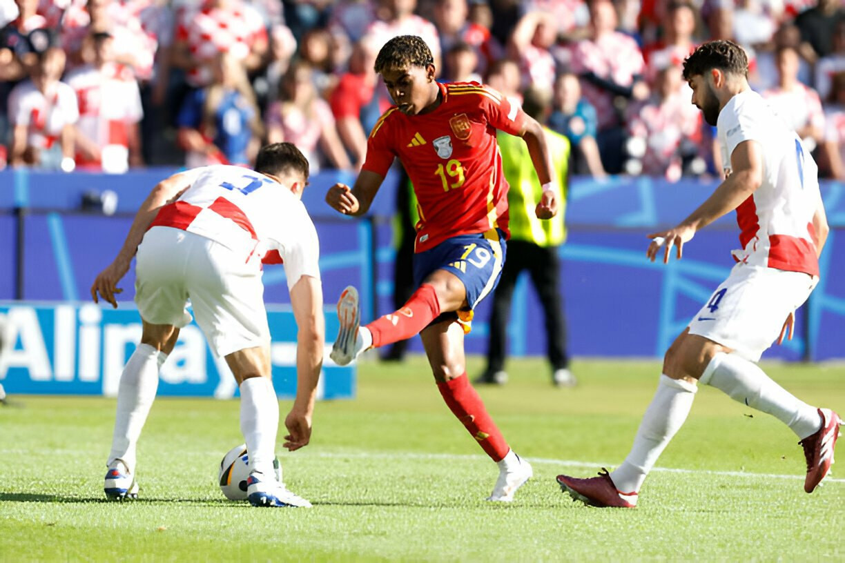 Hạ Croatia 3-0, Tây Ban Nha khẳng định sức mạnh ứng cử viên vô địch ảnh 16