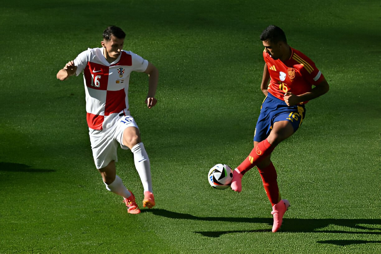 Hạ Croatia 3-0, Tây Ban Nha khẳng định sức mạnh ứng cử viên vô địch ảnh 14