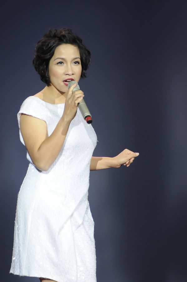 Ca sĩ Mỹ Linh