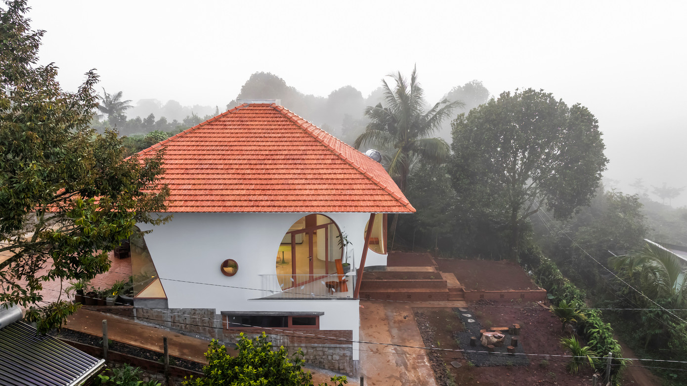 Ngôi nhà được coi là minh chứng cho sự kết hợp hoàn hảo giữa tính thẩm mỹ, công năng và giá trị sống bền vững.