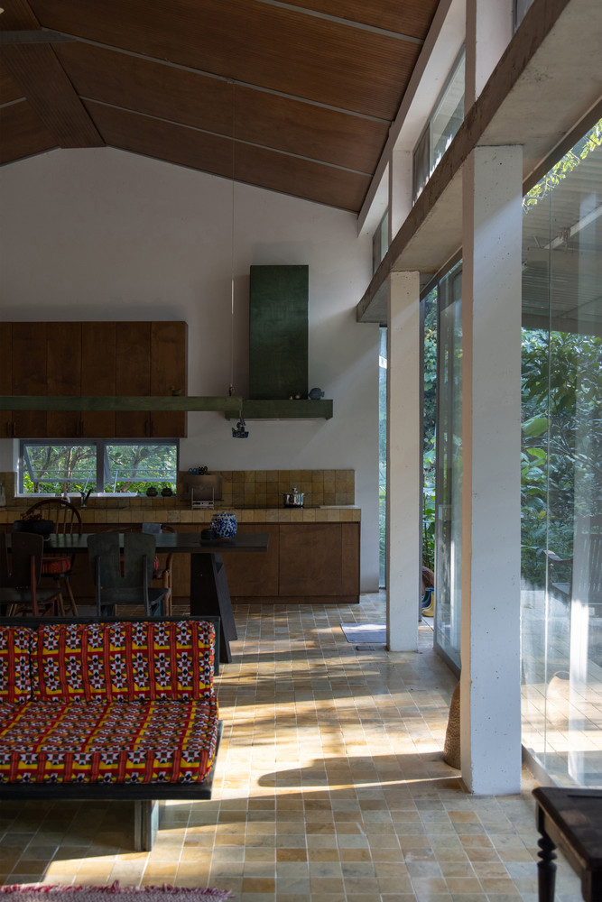 Thiết kế phản ánh sự tôn trọng đối với cảnh quan thiên nhiên, duy trì lối sống hài hòa trong khi cung cấp một môi trường sống chất lượng cao, linh hoạt và bền vững. Thiết kế phản ánh sự tôn trọng đối với cảnh quan thiên nhiên, duy trì lối sống hài hòa trong khi cung cấp một môi trường sống chất lượng cao, linh hoạt và bền vững.