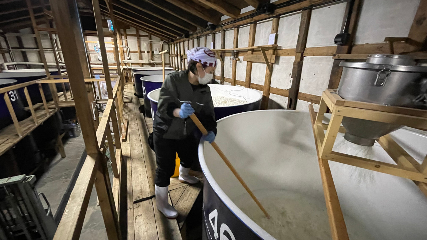 Rượu sake Nanbubijin được sản xuất theo phương pháp truyền thống ở tỉnh Iwate, đông bắc Nhật Bản. Ảnh: Nanbubijin.