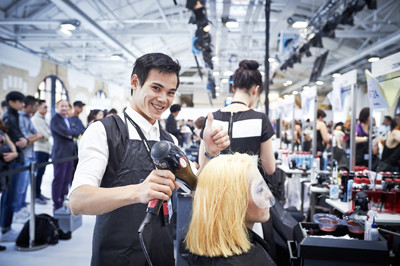 Nhà tạo mẫu tóc Việt và đỉnh cao chiến thắng ảnh 2