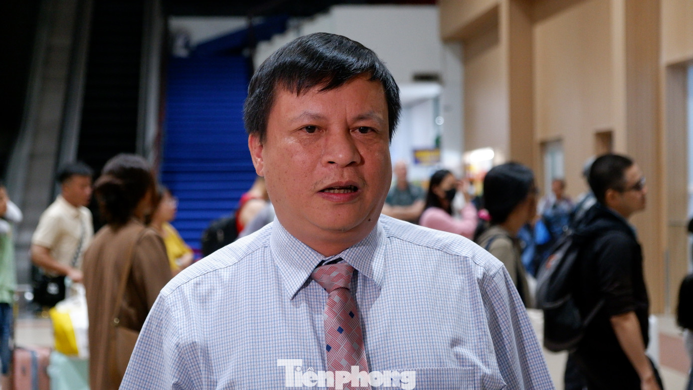 "Đoàn tàu SNT6/SNT3 là sản phẩm thử nghiệm đầu tiên hợp tác, xã hội hóa giữa ngành đường sắt Việt Nam và đối tác tư nhân. Tuyến Sài Gòn - Nha Trang cũng là tuyến đường sắt đầu tiên ngành đường sắt hợp tác với công ty tư nhân khai thác thương mại. Đoàn tàu sẽ chạy thử nghiệm 2 tháng, sau đó ngành đường sắt sẽ đánh giá để có thể đưa ra chính sách thu hút thêm đối tác tham gia lĩnh vực này"- ông Phan Quốc Anh, Phó Tổng Giám đốc Tổng Công ty Đường sắt Việt Nam cho biết.