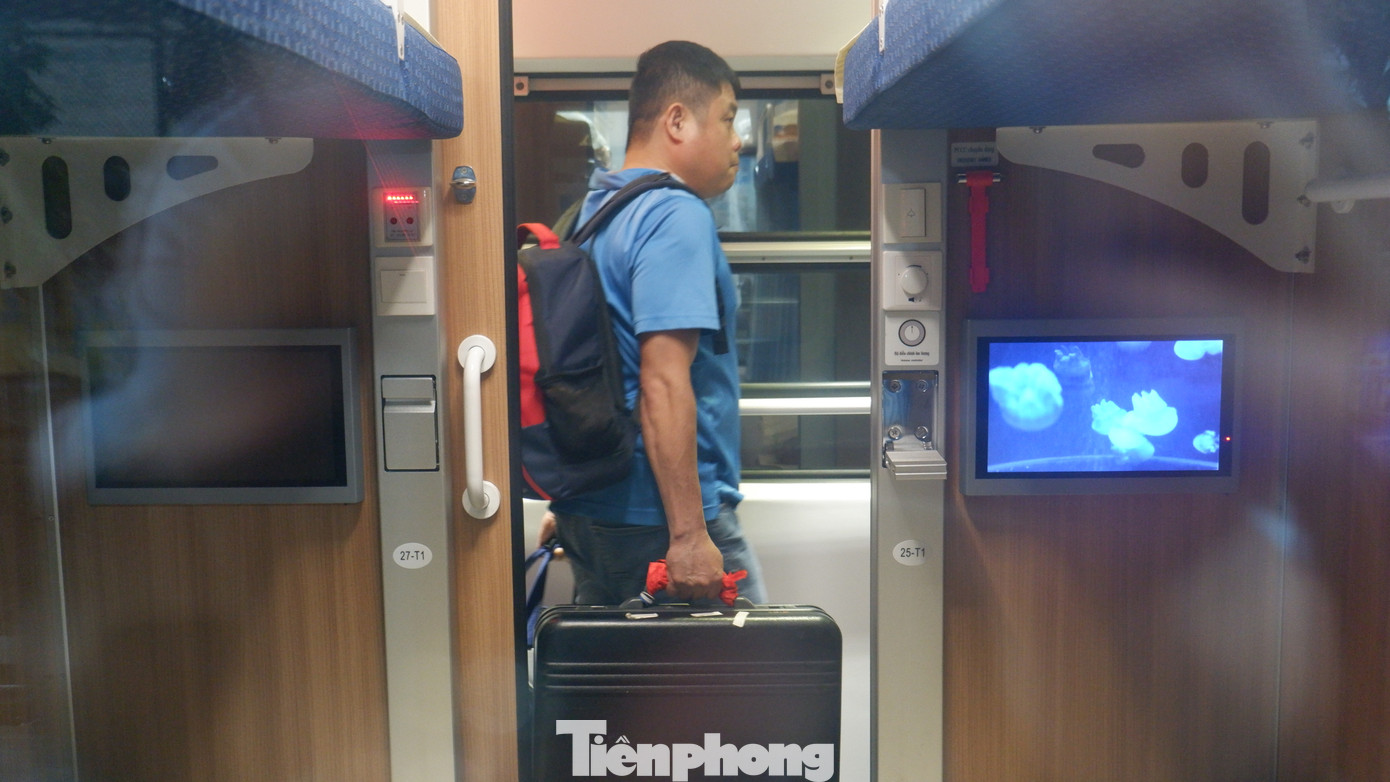 Bà Nguyễn Thị Bích Liên, Tổng Giám đốc Jinxin Việt Nam, việc lựa chọn thí điểm cho chặng Sài Gòn - Nha Trang nhằm giúp hành khách có được trải nghiệm du lịch tốt nhất trên đoàn tàu mới. Sắp tới, Jinxin Việt Nam tiếp tục đóng mới và lắp ráp một số đoàn tàu chất lượng cao tương tự như đoàn tàu hiện nay để đáp ứng nhu cầu đi lại của người dân.