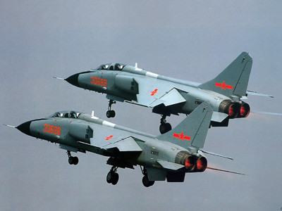 Máy bay cường kích tên lửa JH-7