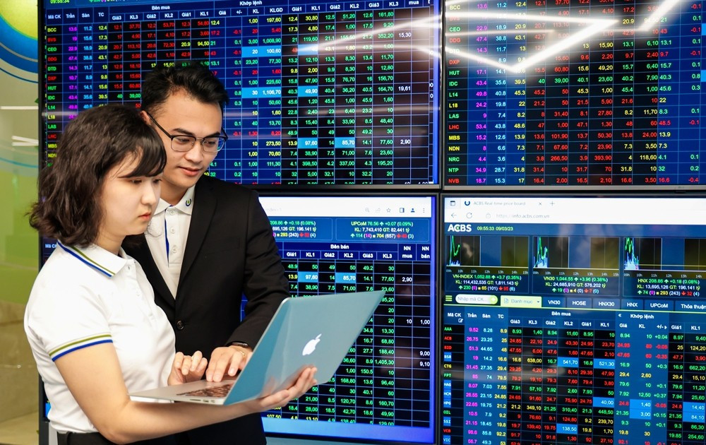 Số lượng doanh nghiệp niêm yết trên sàn chứng khoán có dấu hiệu suy giảm trong 5 năm gần đây.