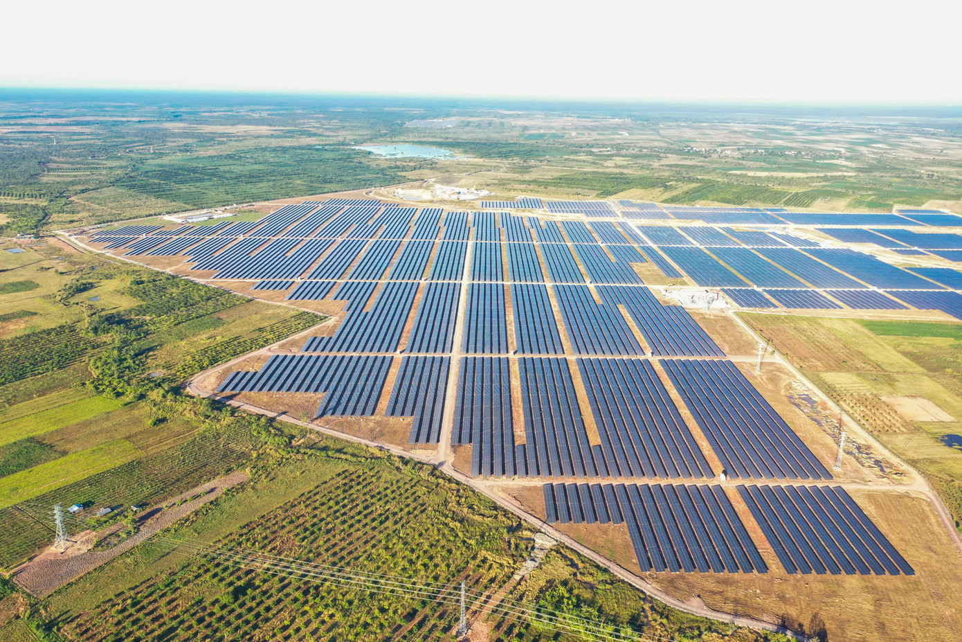 Phó Thủ tướng yêu cầu các bộ, ngành, địa phương tập trung gỡ vướng dự án năng lượng tái tạo hoàn thành trong tháng 5. Phó Thủ tướng yêu cầu các bộ, ngành, địa phương tập trung gỡ vướng dự án năng lượng tái tạo hoàn thành trong tháng 5.