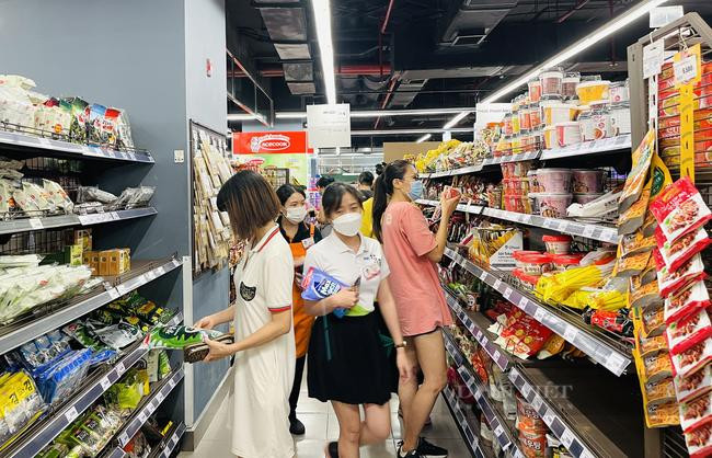 VCCI cho rằng, quy định người mua chỉ được hoàn thuế VAT khi người bán đã nộp thuế thuế đang đẩy rủi ro cho người mua hàng. VCCI cho rằng, quy định người mua chỉ được hoàn thuế VAT khi người bán đã nộp thuế thuế đang đẩy rủi ro cho người mua hàng.