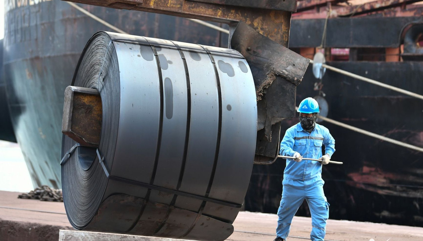 Sản phẩm thép carbon cán phẳng ở dạng cuộn xuất xứ Trung Quốc sẽ bị áp thuế chống bán phá giá. Ảnh minh họa. Sản phẩm thép carbon cán phẳng ở dạng cuộn xuất xứ Trung Quốc sẽ bị áp thuế chống bán phá giá. Ảnh minh họa.