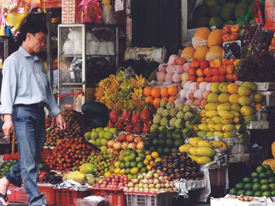 Rau quả Trung Quốc tràn ngập thị trường