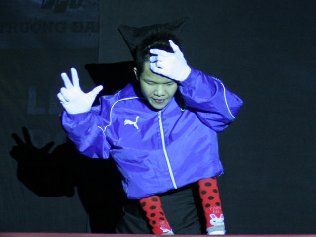 Nhảy điệu sôi động MJ, Kpop