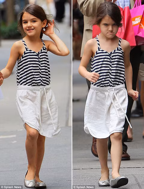 Hai vẻ mặt đối lập của Suri chỉ trong vòng có vài phút đồng hồ