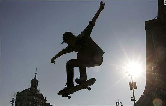 Hình tượng chúa Jesus Hình ảnh Gandalf trong bộ phim "Chúa tể của loài nhẫn". Hình ảnh Giáo hoàng Hình ảnh tên đánh bom hôm 21/7 Hình ảnh nữ tu Một cậu bé trượt ván Người phụ nữ Afghanistan