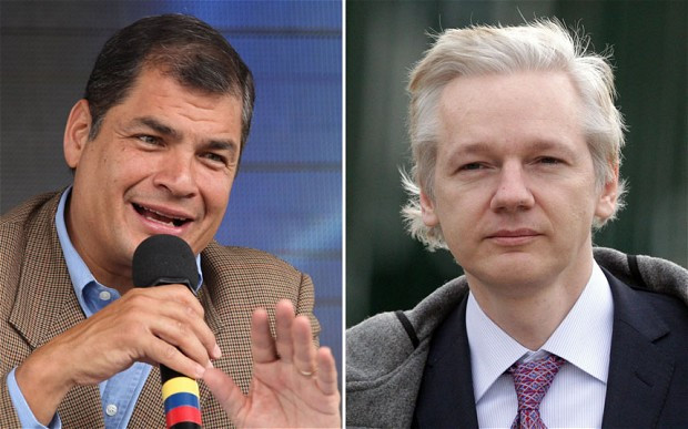 Tổng thống Ecudor (trái) và ông chủ Wikileaks (phải). Tổng thống Ecudor (trái) và ông chủ Wikileaks (phải)