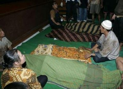 Nhiều cư dân tại Tangerang rơi vào cảnh sống tạm bợ