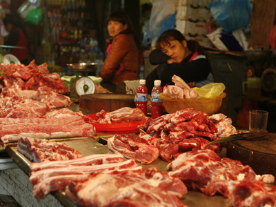 Quy định “thịt 8 tiếng” của Bộ NN&PTNT vấp phải sự phản ứng mạnh của dư luận. Ảnh: Hồng Vĩnh