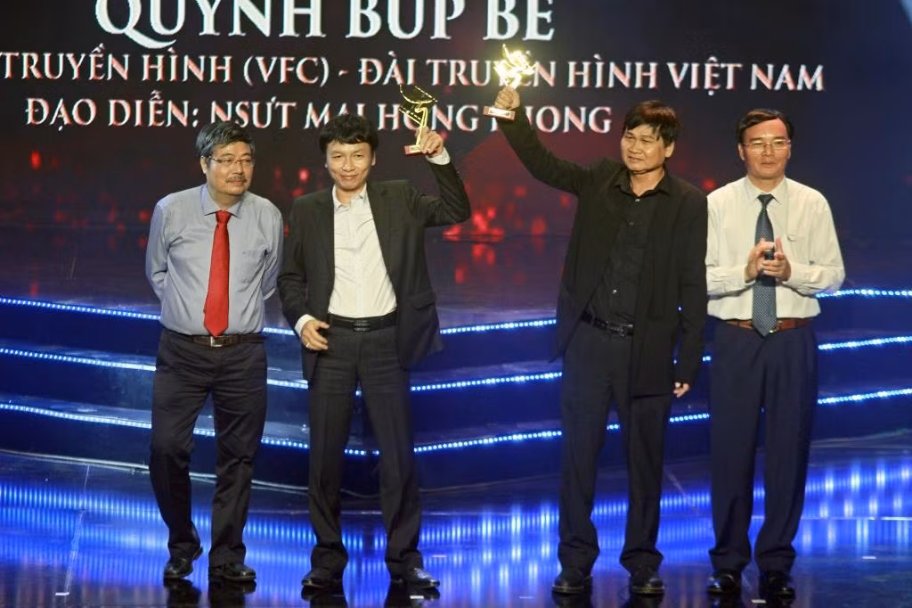 Đạo diễn Mai Hồng Phong nói về Quỳnh búp bê được giải Cánh diều vàng ảnh 1